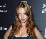 Josephine de la Baume lors de la soirée de lancement du nouveau parfum de John Galliano à Paris, le 13 septembre 2010
