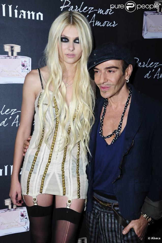 Taylor Momsen lors de la soirée de lancement du nouveau parfum de John Galliano à Paris, le 13 septembre 2010