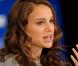 Natalie Portman juste ravissante lors de la conférence de presse de Black Swan , lors du Festival de Film de Toronto, au Canada, le 14 septembre 2010.