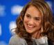 Natalie Portman juste ravissante lors de la conférence de presse de Black Swan , lors du Festival de Film de Toronto, au Canada, le 14 septembre 2010.