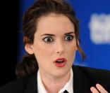 Winona Ryder juste ravissante lors de la conférence de presse de <em>Black Swan</em>, lors du Festival de Film de Toronto, au Canada, le 14 septembre 2010.