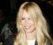 Claudia Schiffer : Elle adore avoir Naomi Campbell... sur ses seins !