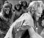 Charlton Heston dans La Planète des singes, chef d'oeuvre de l'anticipation