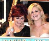 Kelly et Sharon Osbourne font du manège à Beverly Hills