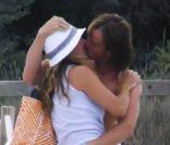Arantxa Sanchez Vicario et son mari Jose Santacana en compagnie de leur fille Arantxa et quelques amis profitent de leurs vacances à Formentera le 13 septembre 2010