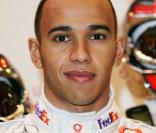Lewis Hamilton, sur la seconde marche du podium des pilotes les mieux payés