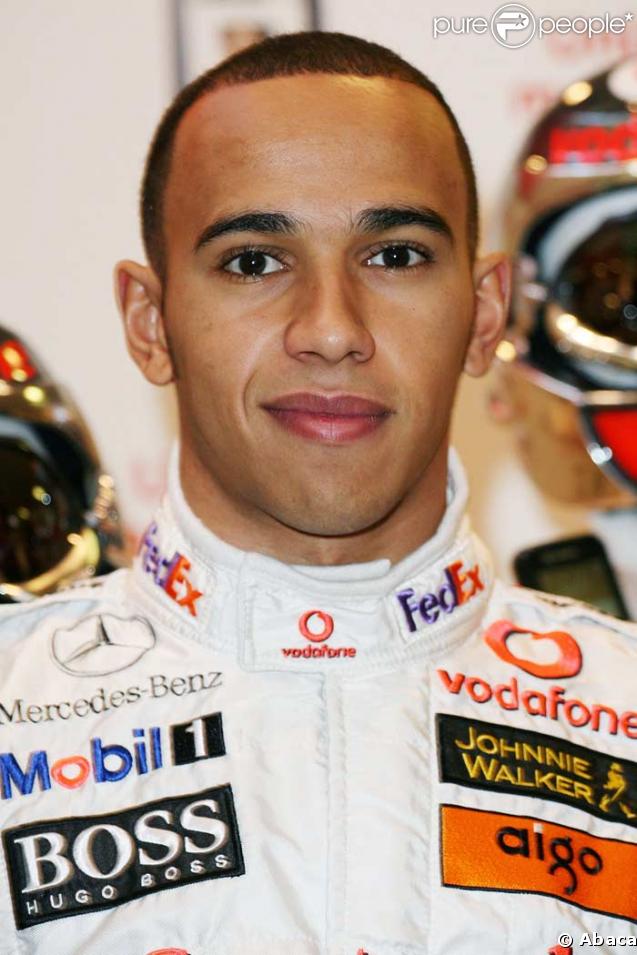 Lewis Hamilton, sur la seconde marche du podium des pilotes les mieux payés