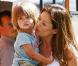  Brooke Burke et David Charvet, leur fille Heaven Rain et leur fils Shaya à la sortie du restaurant Toscana à Brentwood le 29 septembre 2010 