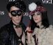 Jeremy Scott er Leigh Lezark lors de la soirée Vogue le 30/09/10 à Paris