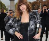 Lou Doillon lors du défilé Dior à Paris le 1er octobre 2010