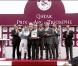 Le vainqueur du Quatar Prix de l'Arc de Triomphe à l'hippodrome de Longchamp le 3 octobre 2010 : le jockey Ryan Moore, le propriétaire du cheval Khalid Abdullah et l'entraîneur Sir Michael Stoute