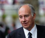 Le prince Karim Aga Khan lors du Qatar Prix de l'Arc de Triomphe à l'hippodrome de Longchamp le 3 octobre 2010