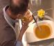 Cyril goûte cette mystérieuse bouillabaisse... (MasterChef - jeudi 7 octobre 2010)