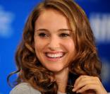 Natalie Portman a refusé le premier rôle féminin de  Gravity .