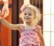 Nicole Richie et Joel Madden arrivent, avec leurs enfants Harlow et Sparrow, dans une pizzeria d'Hollywood. Octobre 2010