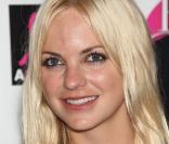 Anna Faris lors de la soirée The Best In Drag à Los Angeles, le 24 octobre 2010<br />