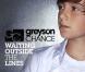 Greyson Chance, prodige de 13 ans, interprétait pour la première fois son premier single chez Ellen DeGeneres :  Waiting outside the lines .