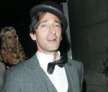 Adrien Brody à la fête d'Halloween de Paris Hilton, à Los Angeles, le 31 octobre 2010