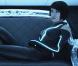 Extrait de Tron Legacy : Quorra s'enfuit avec Sam...