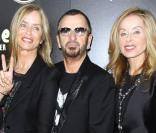 Ringo Starr et son épouse, la sublime Barbara Bach, et sa soeur Marjorie Bach à l'occasion de l'événement 