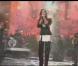 VIDEO : Teri Hatcher se prend pour la 'Nouvelle Star' !