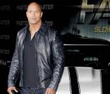 Dwayne Johnson lors de l'avant-première de  Faster , qui s'est tenue au Graumann's Chinese Theatre d'Hollywood, à Los Angeles, le 22 novembre 2010.