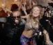 Les Black Eyed Peas jouent avec l'image et font exploser le son avec  The Time (The Dirty Bit) , premier tube extrait de leur album  The Beginning  (novembre 2010).