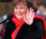  Susan Boyle au pied du Rockefeller Center à New York, pour le Today show, le 23 novembre 2010  