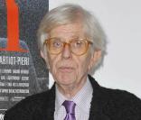 Henry Chapier à l'occasion de l'avant-première de  Toscan , au cinéma L'Arlequin, à Paris, le 25 novembre 2010.