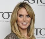 Heidi Klum à Munich en Allemagne pour la présentation de sa nouvelle ligne de cosmétiques, le 27 novembre 2010.