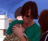 Jim Carrey et son petit-fils Jackson Riley à Malibu en juillet 2010