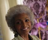 Nichelle Nichols joue Nana Dawson dans Heroes