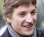 Le 13 janvier 2010, Jessica, épouse de Jean Sarkozy, fils de Nicolas Sarkozy a donné naissance, à un petit garçon prénommé Solal.﻿