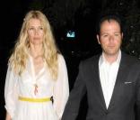 Le top allemand Claudia Schiffer a donné la vie à une petite fille nommée Cosima le 14 mai. Le père est le réalisateur Matthew Vaughn et ils étaient  déjà heureux parents de Caspar 7 ans et de Clementine 5 ans.
