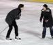 Jim Carrey fait du hockey sur glace avec sa fille Jane, en plein tournage de Mr Popper's Penguins, à Central Park, à New York le 3 décembre 2010