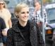 Ashlee Simpson fait son shopping de Noël chez American Vintage sur Melrose Avenue avec une amie dans West Hollywood le 23 décembre 2010
