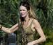 Elle Macpherson s'offre un week-end ensoleillé à Miami, le 11 décembre 2010.