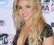 Shakira sur scène en 2010 : tout est bon pour mettre en valeur les courbes et le déhanché de la bomba latina. Hips don't lie !