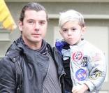 Gwen Stefani, son mari Gavin Rossdale et leurs enfants rendent visite à des amis à Lakewood, le 2 janvier 2011.
