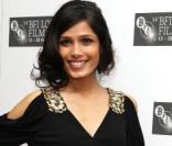 Freida Pinto à Londres, le 18 octobre 2010.