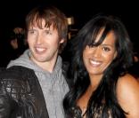 Amel Bent et James Blunt à la 12e cérémonie des NRJ Music Awards le 22 janvier 2011 à Cannes