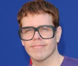 Perez Hilton à l'occasion de l'avant-première de  Gnomeo et Juliette , qui s'est tenue au El Capitan Theatre d'Hollywood, à Los Angeles, le 23 janvier 2011.
