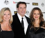 Olivia Newton-John, John Travolta et Kelly Preston lors du gala G'Day Black Tie à Hollywood le 22 janvier 2011