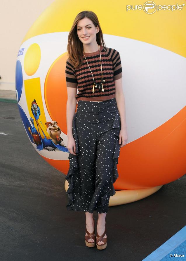 Anne Hathaway à la Twentieth Century Fox Voice presentation of RIO à Los Angeles, le 28 janvier 2011.
