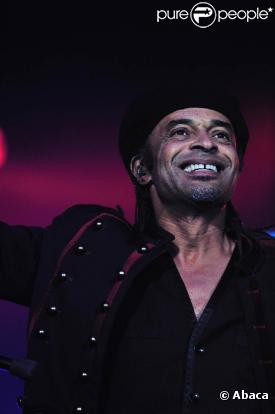 Yannick Noah, en concert à la Halle Tony Garnier de Lyon les 28 et 29 janvier 2011, retrouvera les Enfoirés pour la représentation du 30 à Montpellier.
