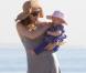 Amy Adams, son fiancé et leur fillette Aviana à la plage. Los Angeles, janvier 2011