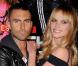 Adam Levine et une charmante amie à l'occasion de la soirée Sports Illustrated Party, qui s'est tenue à Fair Park, à Dallas, au Texas, le 4 février 2011.