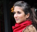 Géraldine Nakache, lors de son arrivée au Fouquet's, sur les Champs-Elysées, à Paris, pour le déjeuner des nominés des César 2011, le 5 février 2011.