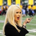 Super Bowl : Christina Aguilera connaît bien l'hymne américain ! La preuve !