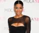 Ciara porte une robe noire décolletée le 14 novembre 2009.